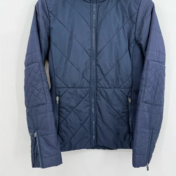 Fabletics Sedona Quilted Water-Resistant Puffer Jacket in Midnight | Size Medium - Picture 6 of 10